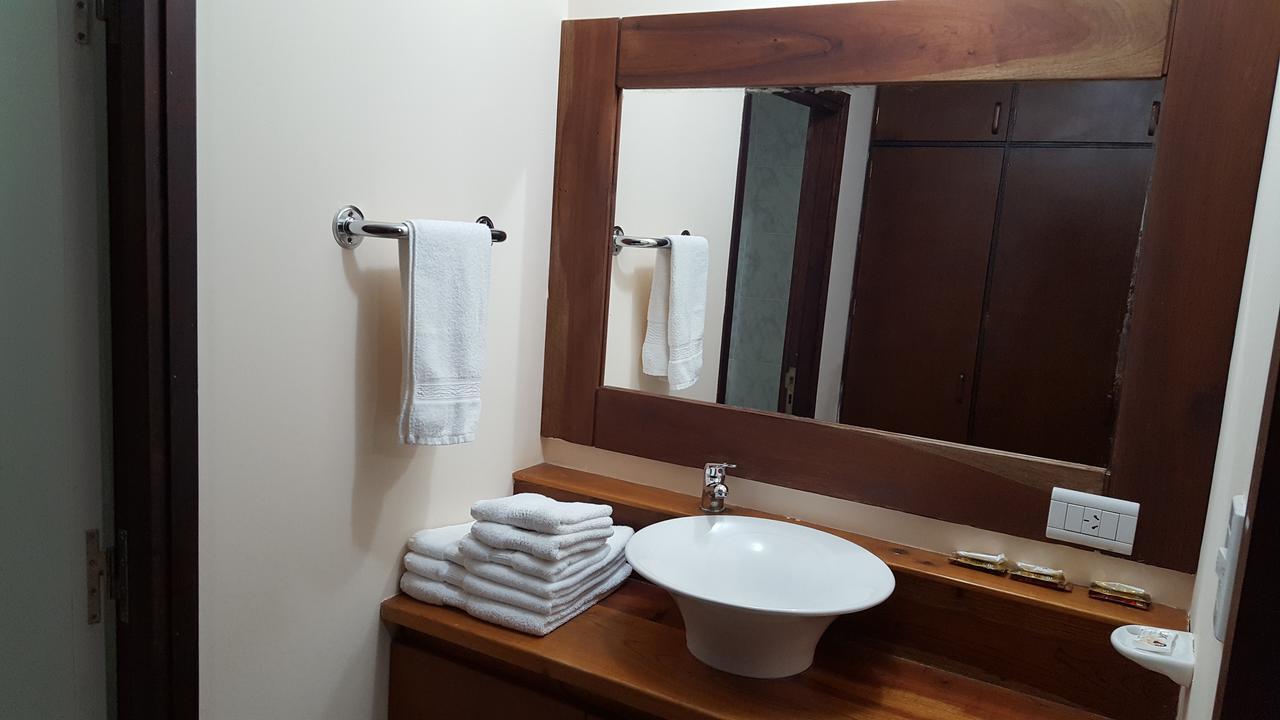 Hotel Mora Los Antiguos Eksteriør bilde